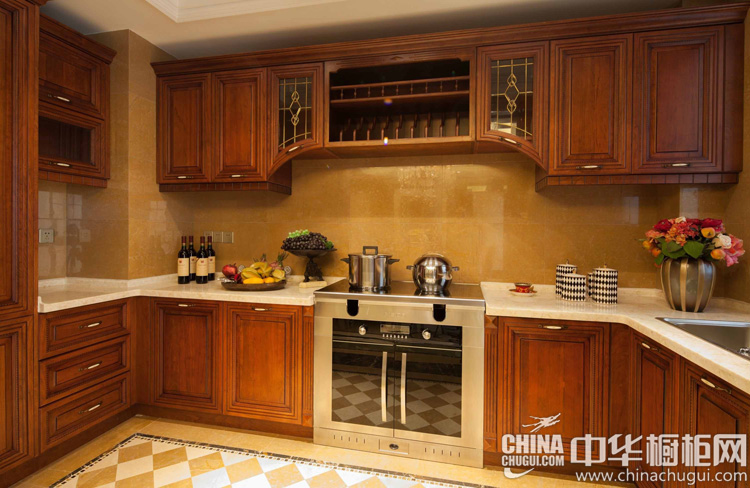 复古美式整体橱柜图片 继承了奢美巴洛克的厨房设计